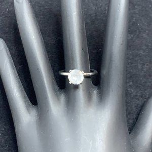 Vintage Uncas Silver Tone Solitaire Ring Sz 6 (R190-1,-2)